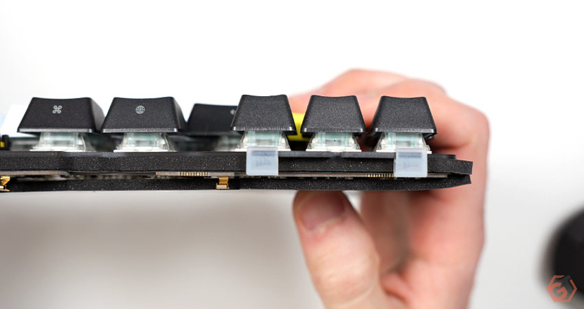 Zoom sur le PCB du clavier