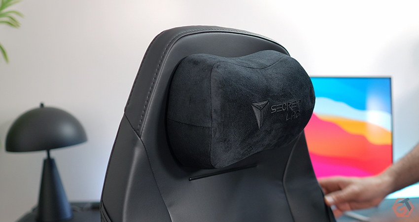 Appui-tête magnétique avec mousse à mémoire de forme