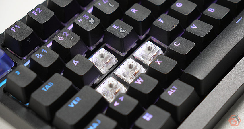 Clavier gaming mécanique et hot-swap