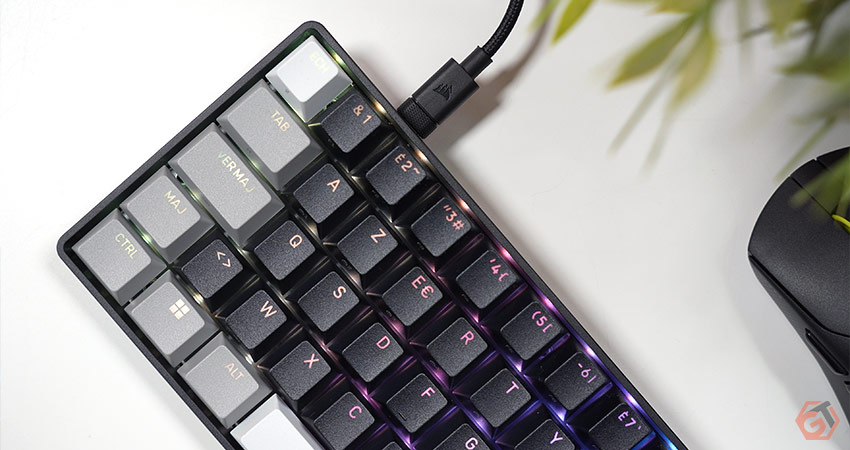 Le clavier fonctionne uniquement en filaire