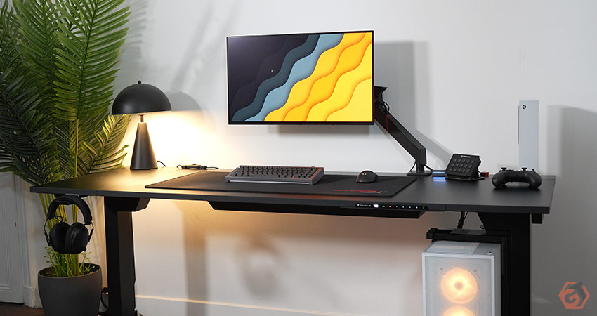 Setup gamer avec PC et consoles